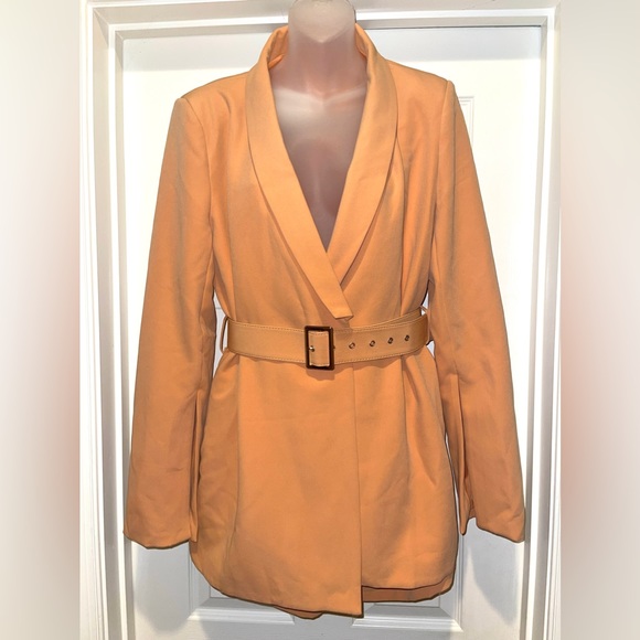 NWT Double Breasted Blazer Skort Romper, size Large - Picture 8 of 16